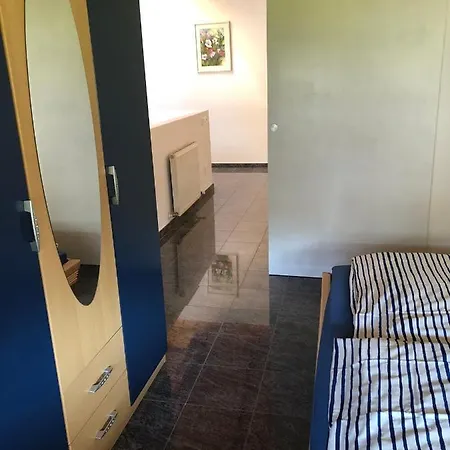 Wohnstrasse 11 Apartman