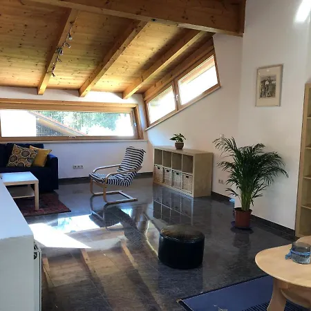 Wohnstrasse 11 * Vomperbach